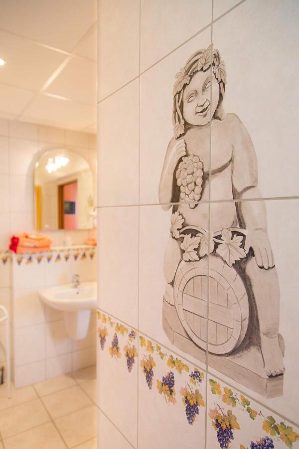 Domaine Bacchus Bed & Breakfast Reuil-sur-Marne Luaran gambar